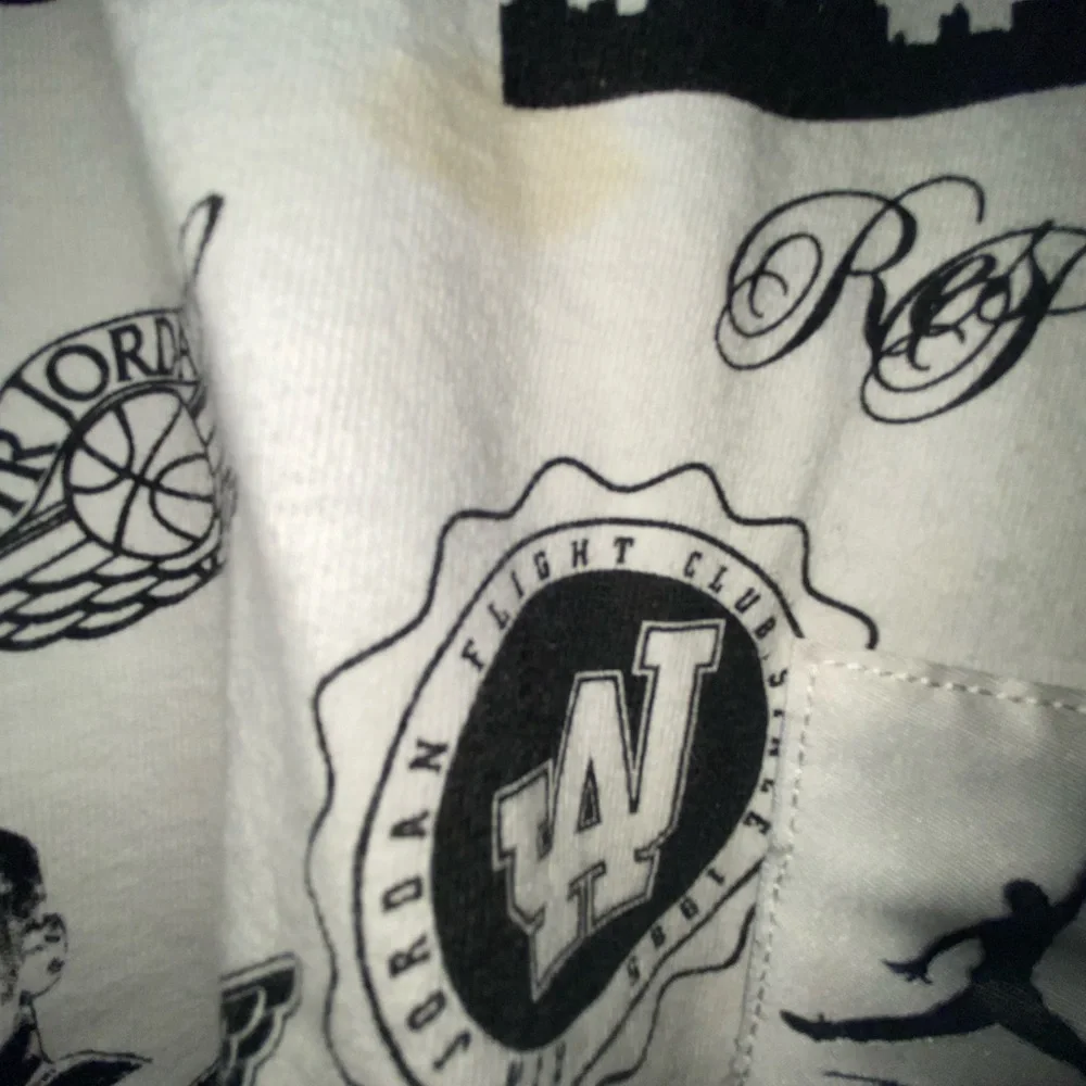 FINAL PRICE 
MENS Jordan shirt - Picture 5 of 9